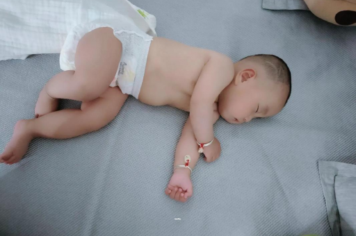 盘锦怀孕肚子撑的难受